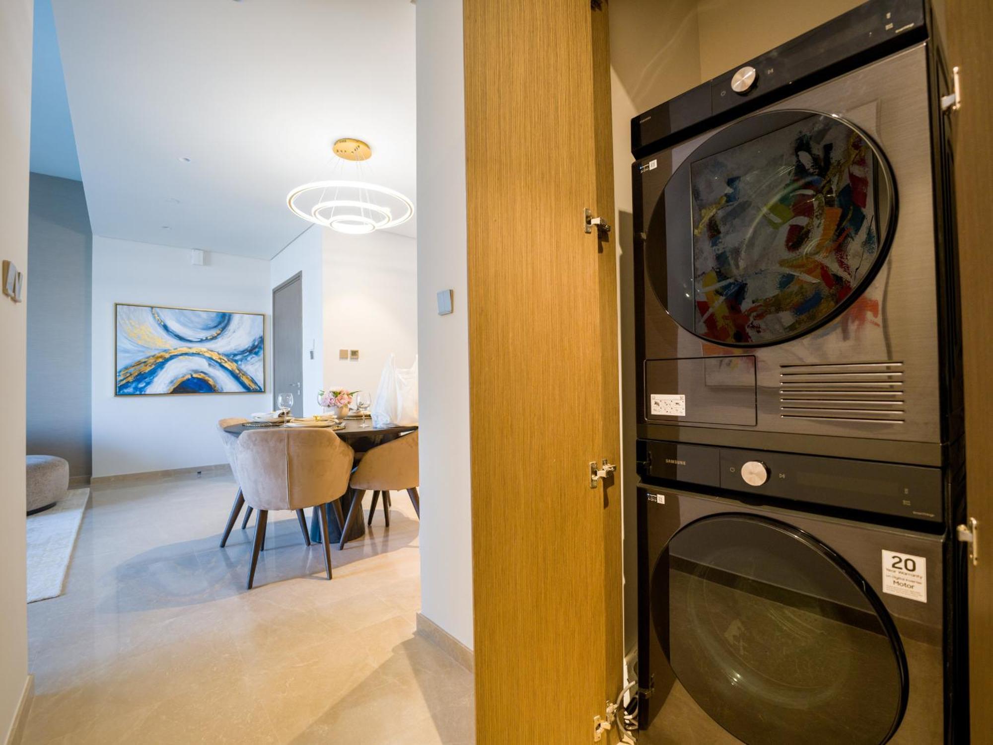 Easygo-core Luxury 2bdr In Grande Signature Res Panoramic View Apartment